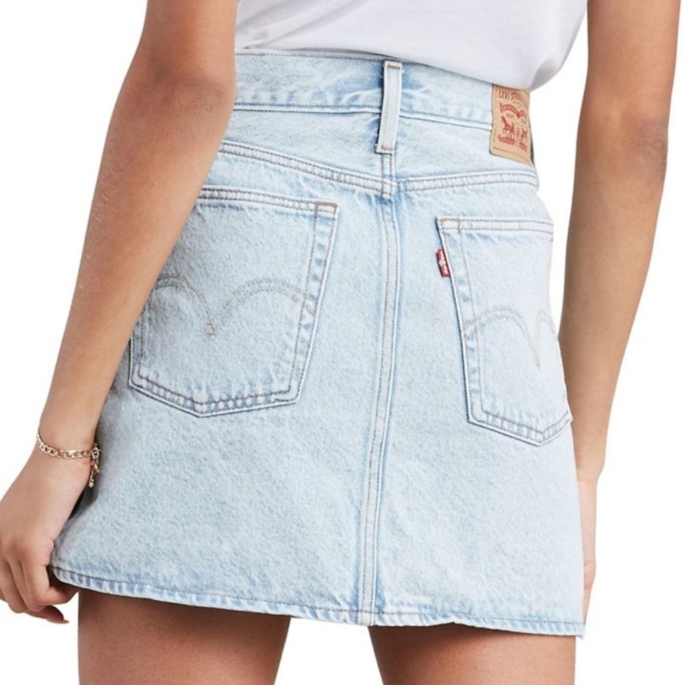 SALE!✨ Levi's Deconstructed Mini Denim Skirt light - Picture 3 of 8
